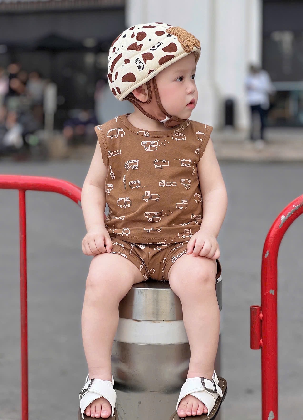 T633 - SET 3 BỘ ĐÙI BÉ TRAI OTO BA LỖ nâu be kẻ