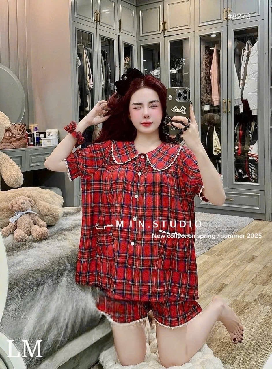 S945 - BỘ ĐÙI NỮ KẺ CARO ĐỎ ĐEN CỔ SEN VIỀN REN
