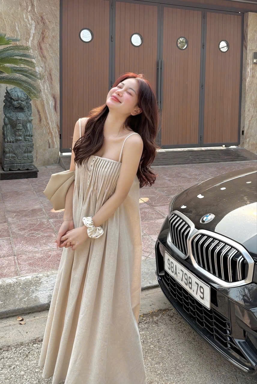V469 - VÁY SUÔNG 2S LI NGỰC CHUN SAU