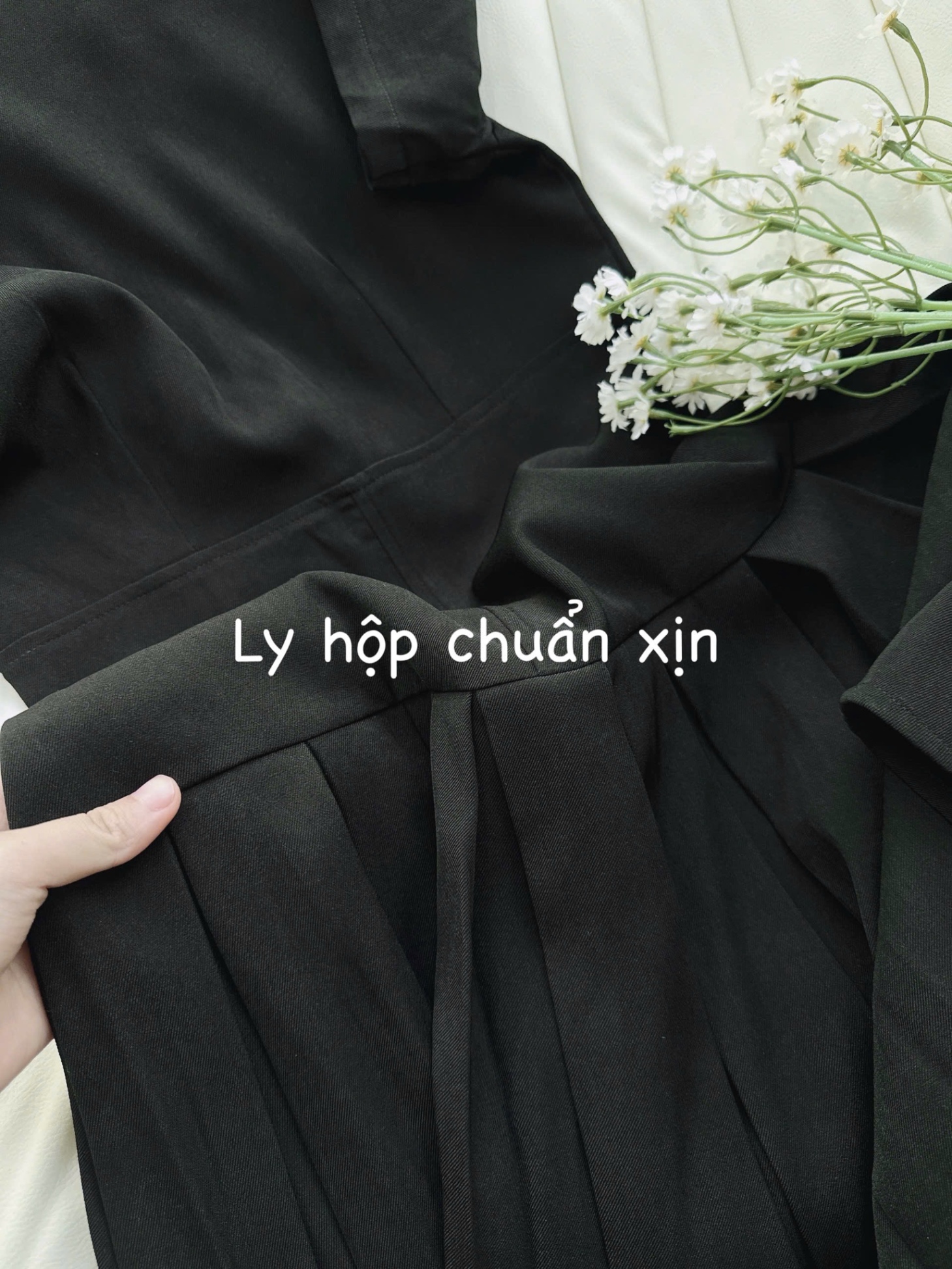 V468 - VÁY ĐEN PHỐI XOÈ XẾP LI