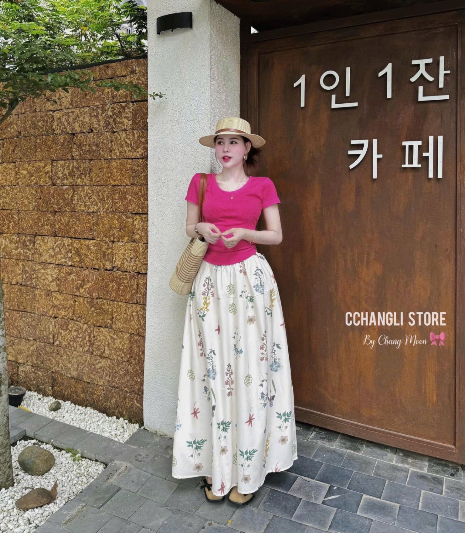 S958 - SET NỮ ÁO CỘC HỒNG CVAY HOA DÀI