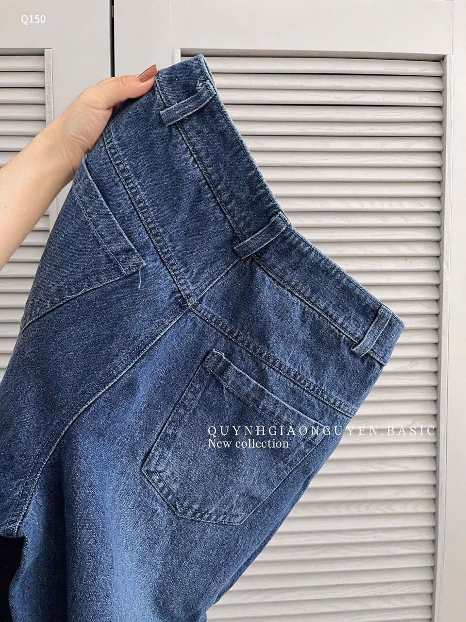 QNU587 - QUẦN JEANS SUÔNG XANH ĐẬM 2 TÚI TRƯỚC