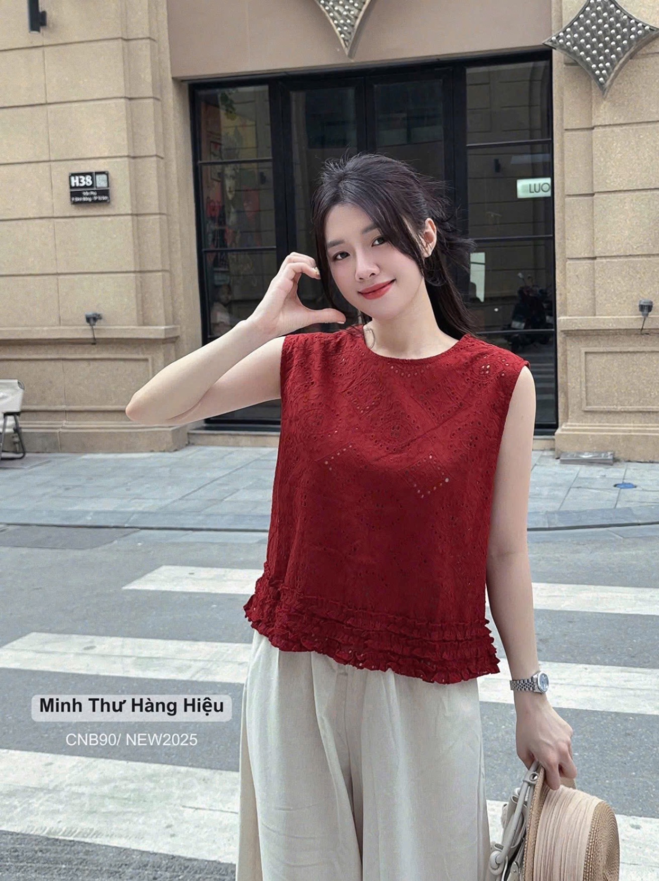 S959 - SET NỮ ÁO ĐỎ REN SÁT NÁCH QUẦN SUÔNG BE BÈO