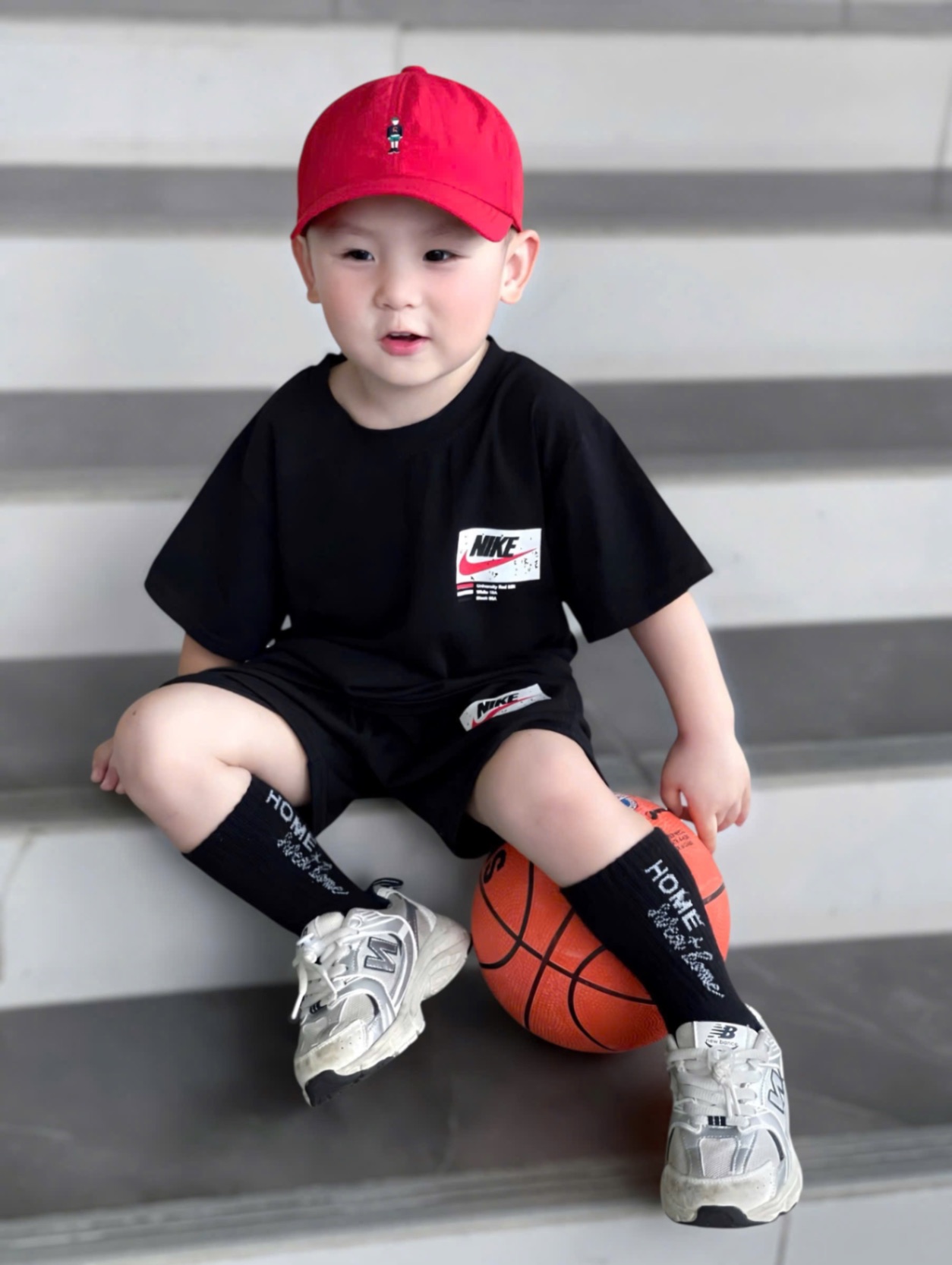 T651 - BỘ ĐÙI BÉ TRAI MÀU ĐEN NIKE