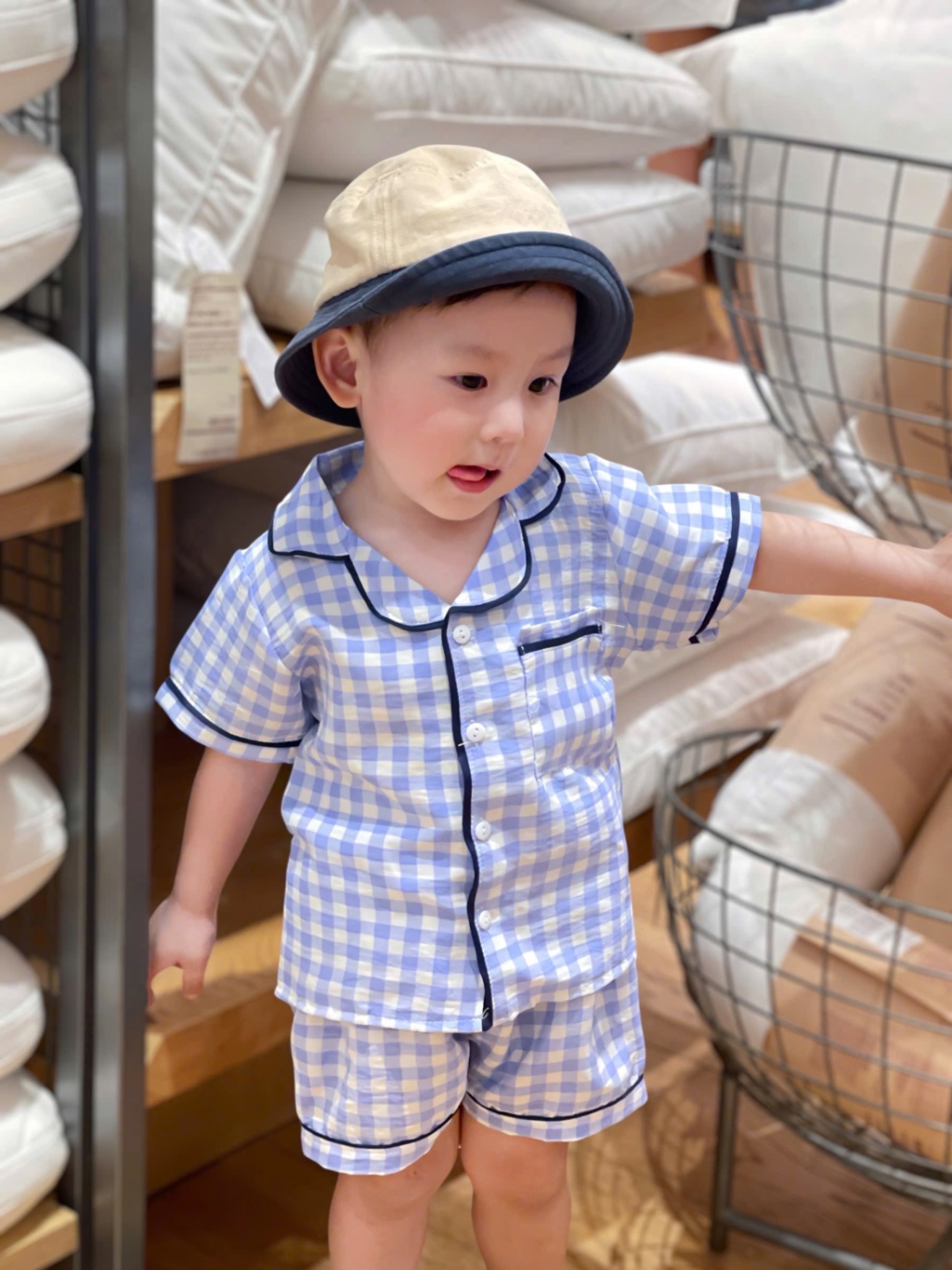 T652 - SET 2 BỘ ĐÙI BÉ TRAI PYJAMA XANH KẺ CHÓ