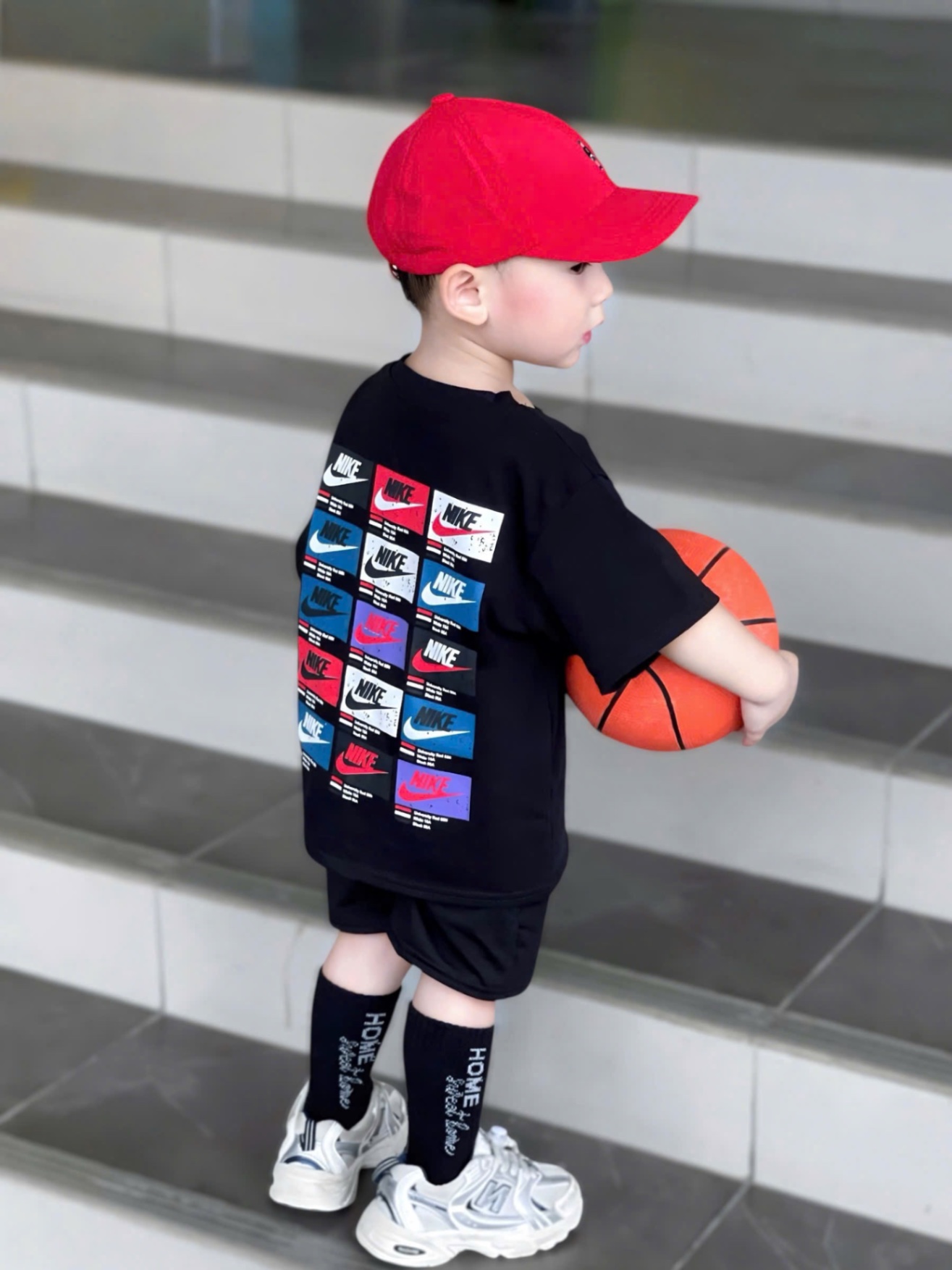 T651 - BỘ ĐÙI BÉ TRAI MÀU ĐEN NIKE