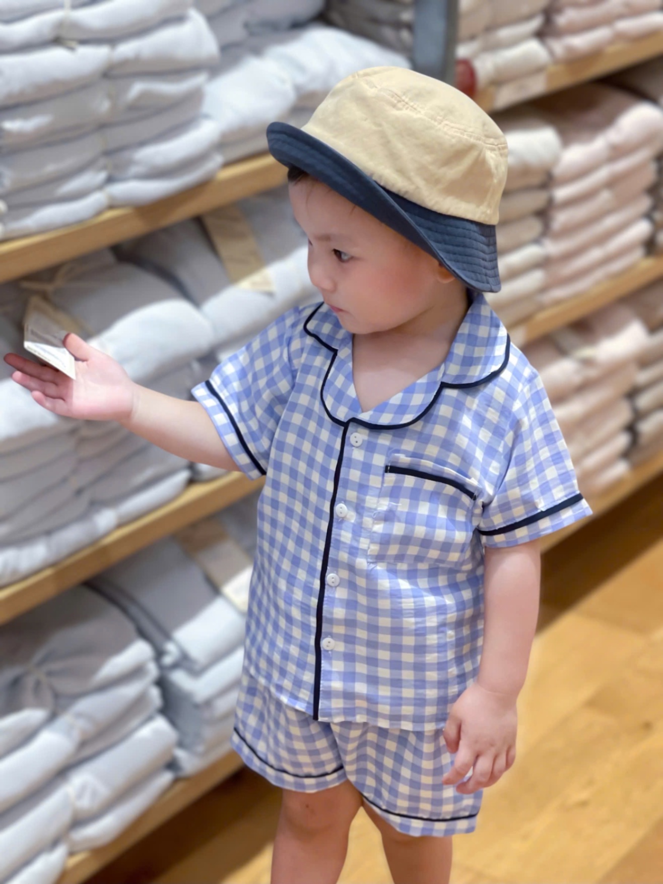 T652 - SET 2 BỘ ĐÙI BÉ TRAI PYJAMA XANH KẺ CHÓ