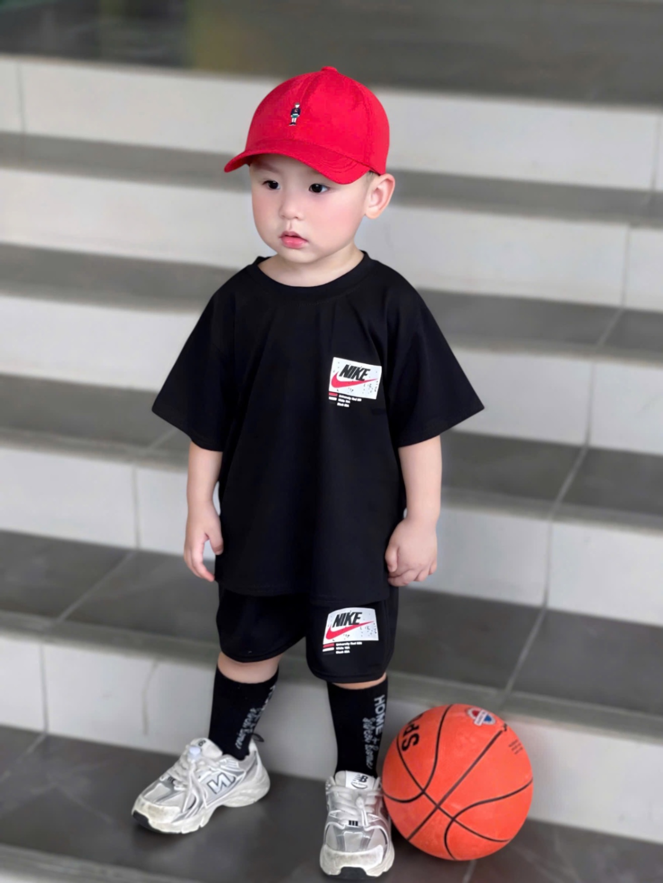 T651 - BỘ ĐÙI BÉ TRAI MÀU ĐEN NIKE