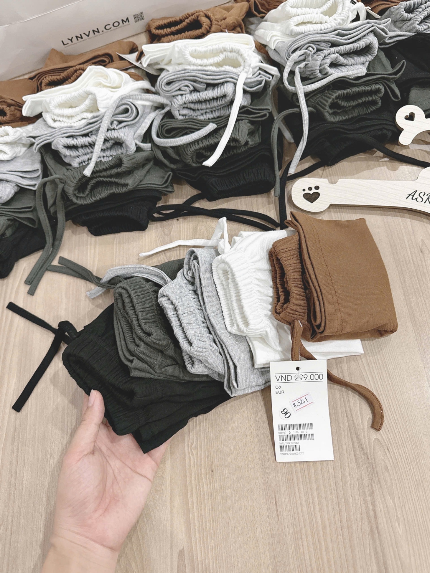 QB304 - SET 5 QUẦN ĐÙI BÉ TRAI đen nâu xám trắng 5261