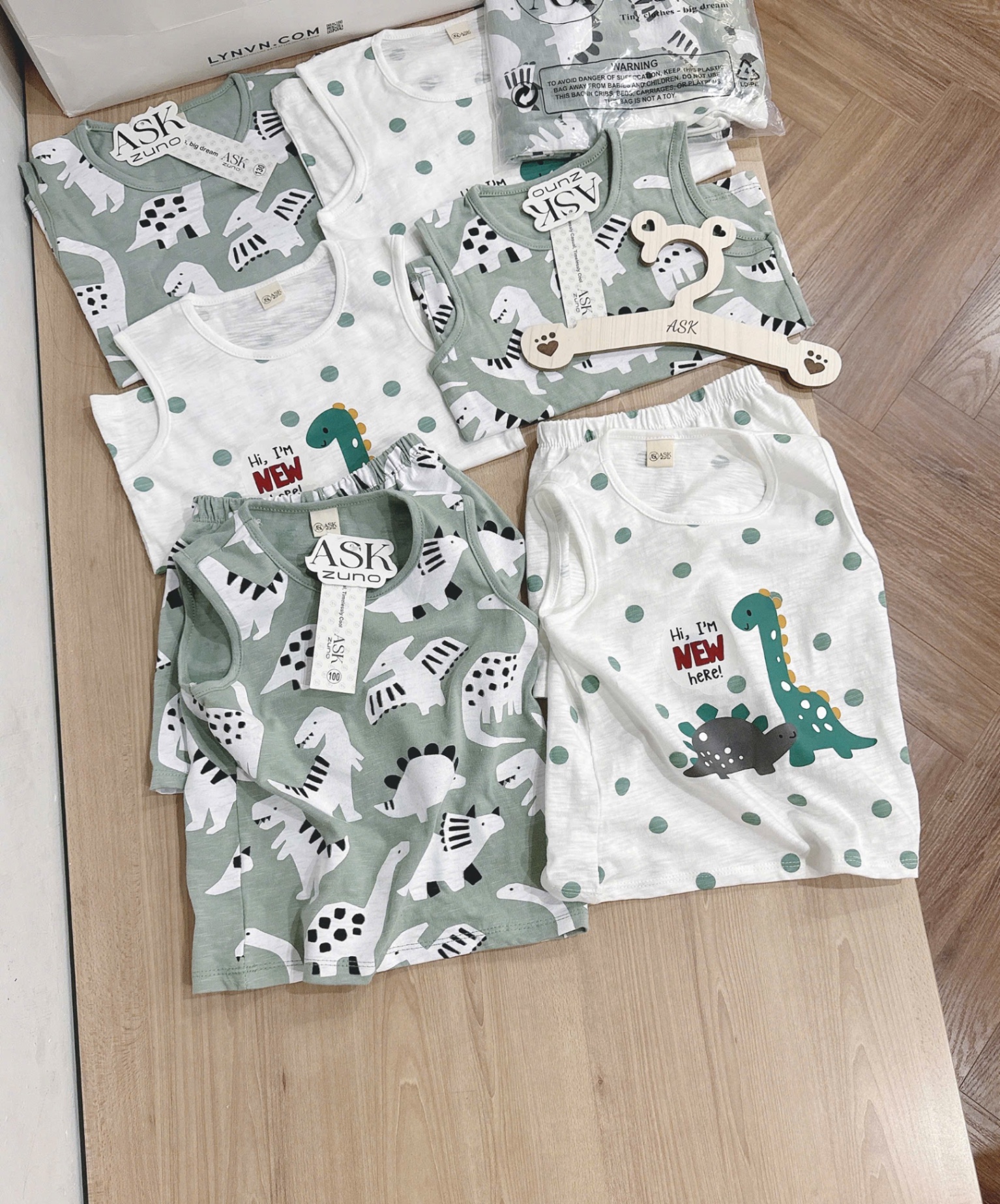 T658 - SET 2 BỘ ĐÙI BÉ TRAI BA LỖ XƯỢC KHỦNG LONG NEW