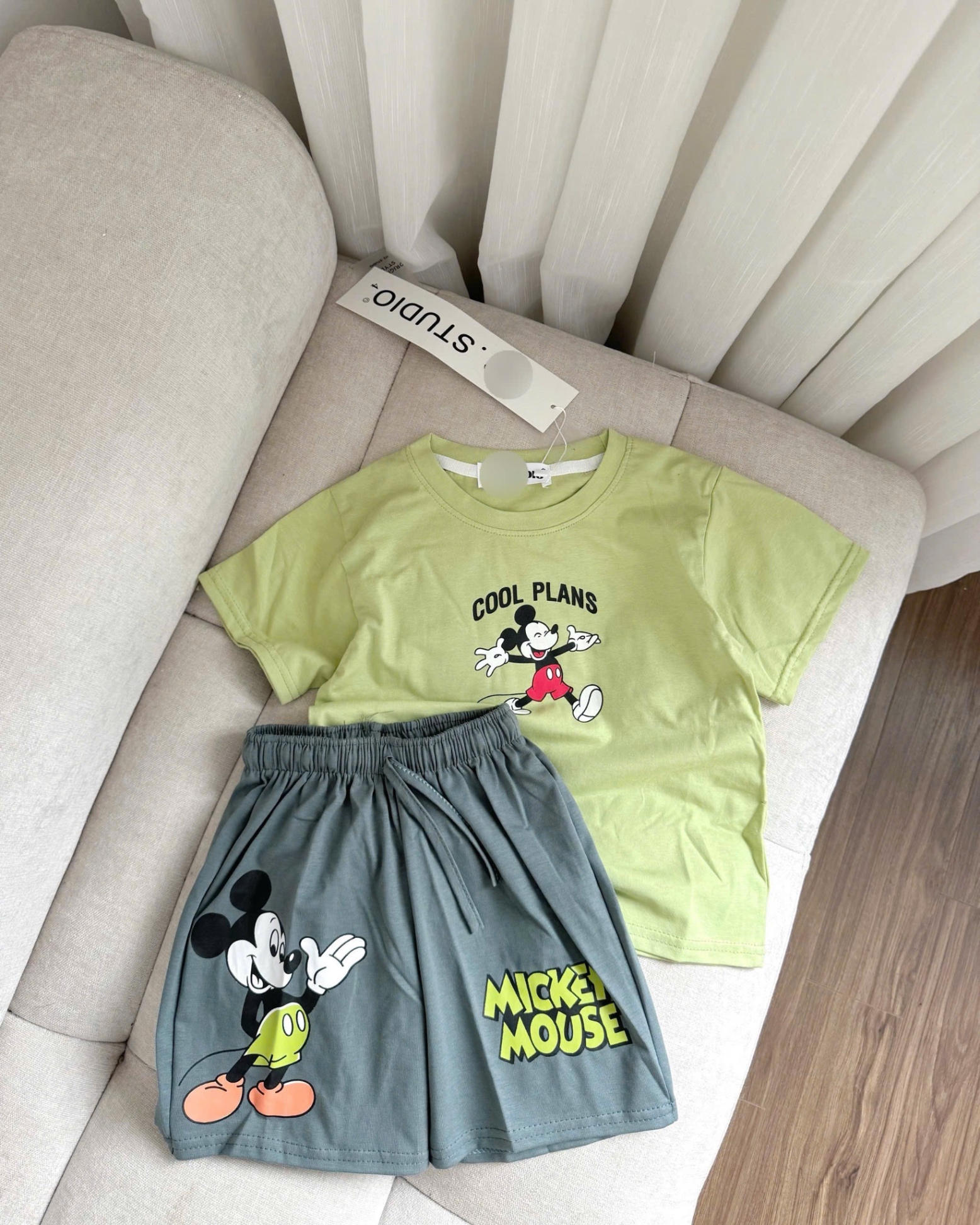 T659 - BỘ ĐÙI BÉ TRAI ÁO XANH MICKEY COOL PLANS QUẦN XÁM