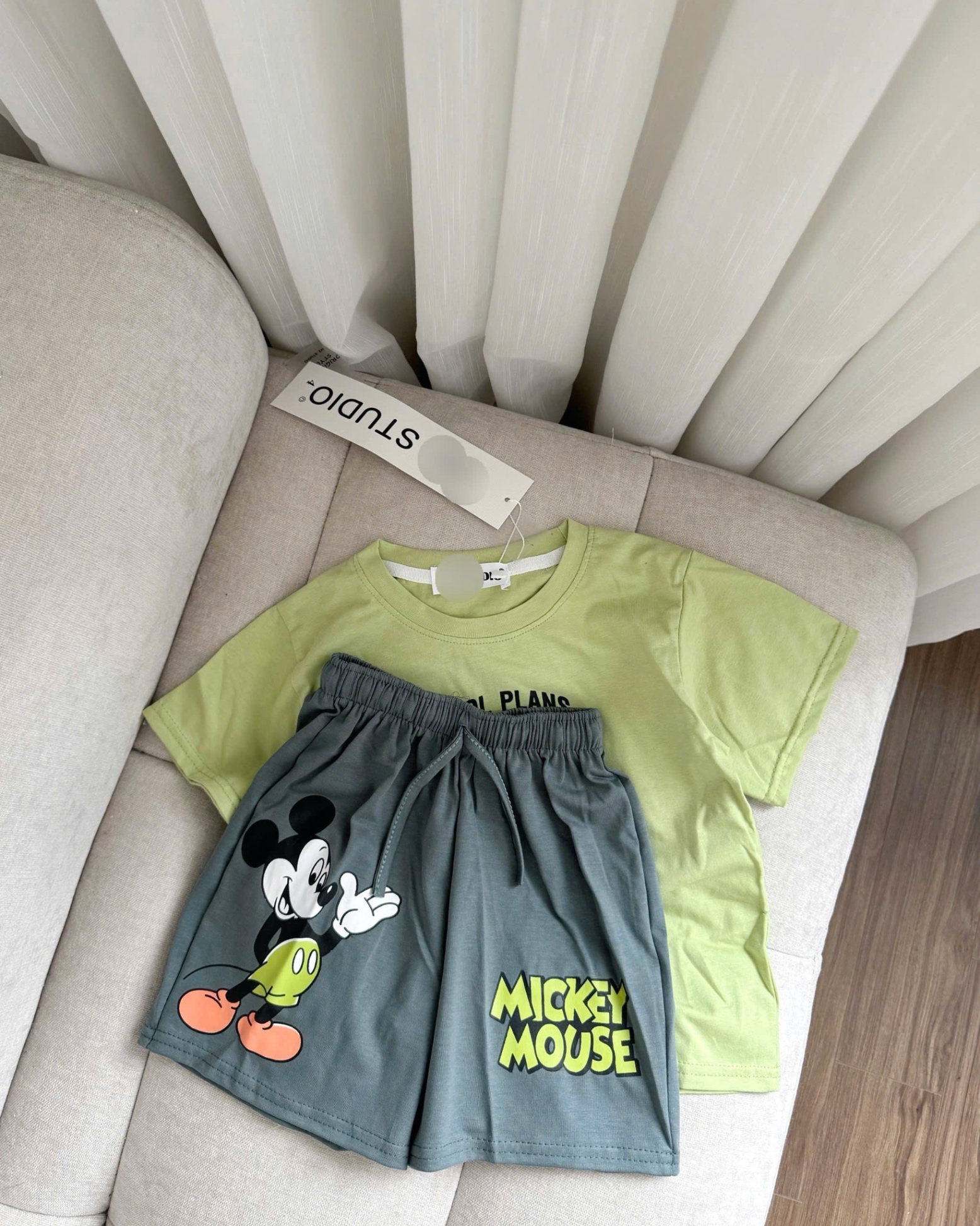 T659 - BỘ ĐÙI BÉ TRAI ÁO XANH MICKEY COOL PLANS QUẦN XÁM