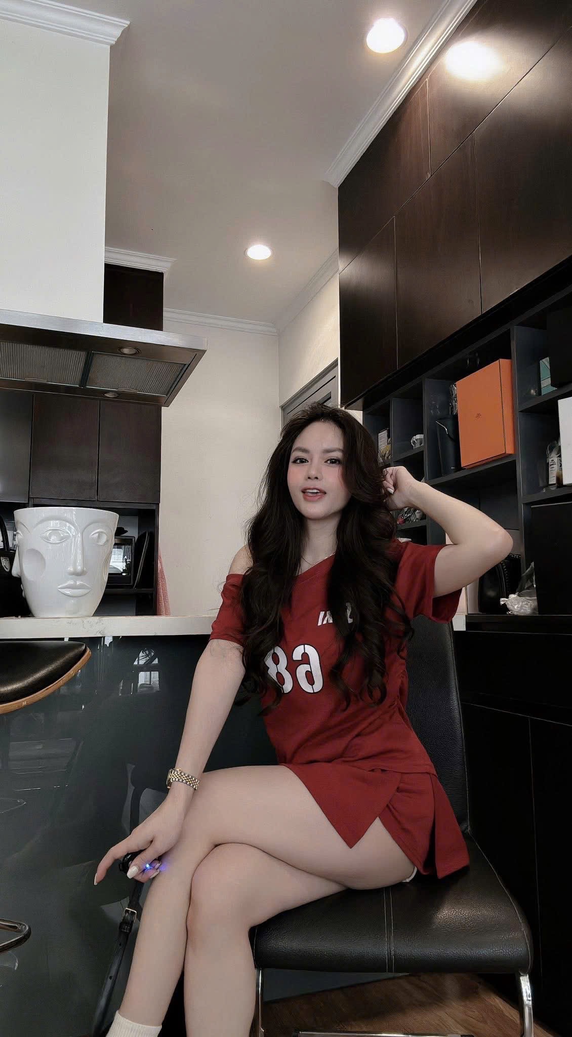 S971 - SET NỮ ÁO ĐỎ LỆCH VAI CVAY A SỐ 68