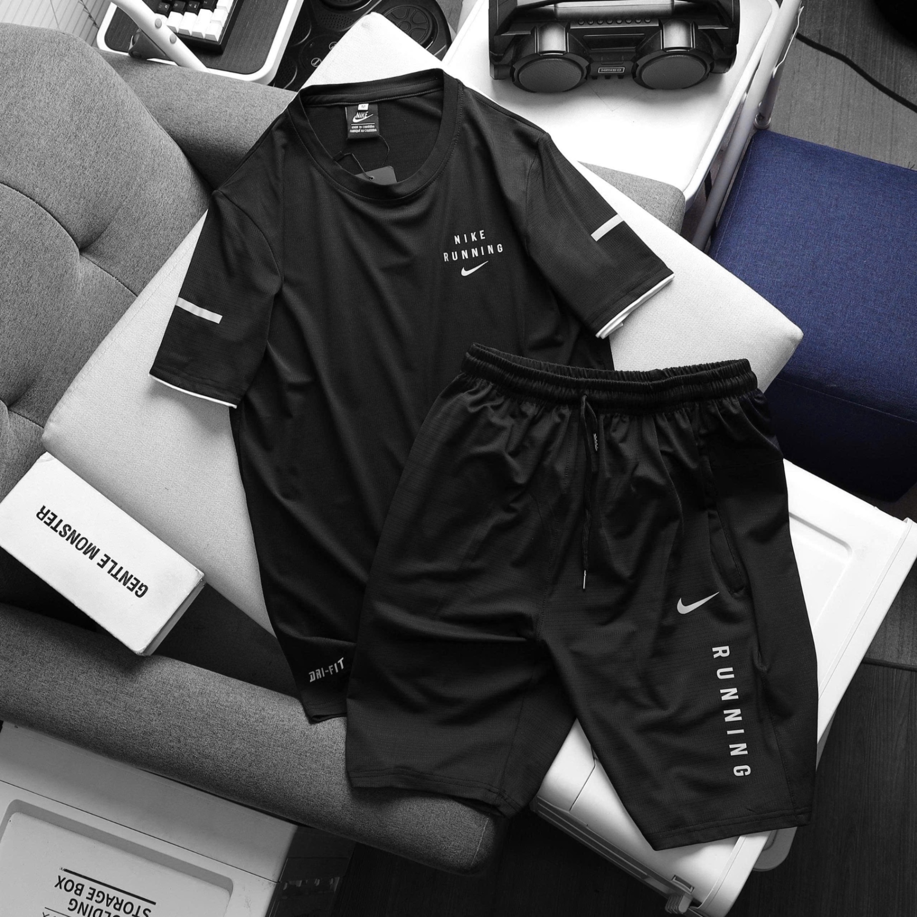 B276 - BỘ ĐÙI NAM THÔNG HƠI CỔ TRÒN NIKE RUNNING