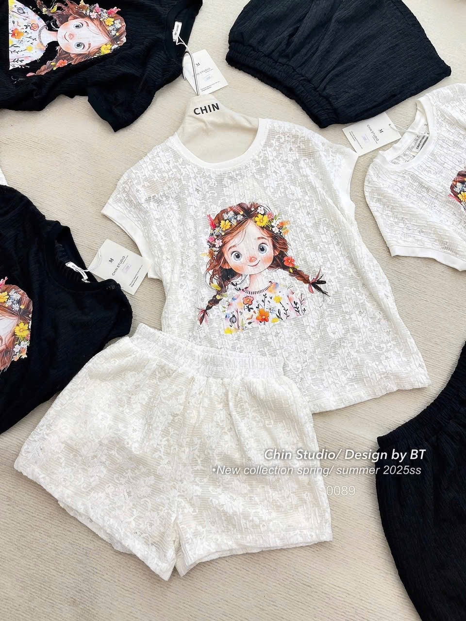 S981 - SET REN NỮ QC MÀU BE CÔ GÁI HOA QUẦN 2 LỚP