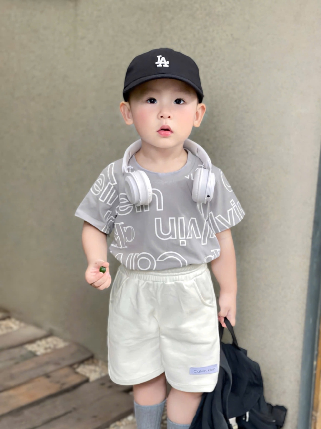 T669 - SET BÉ TRAI 2 ÁO NÂU XÁM CK QUẦN BE