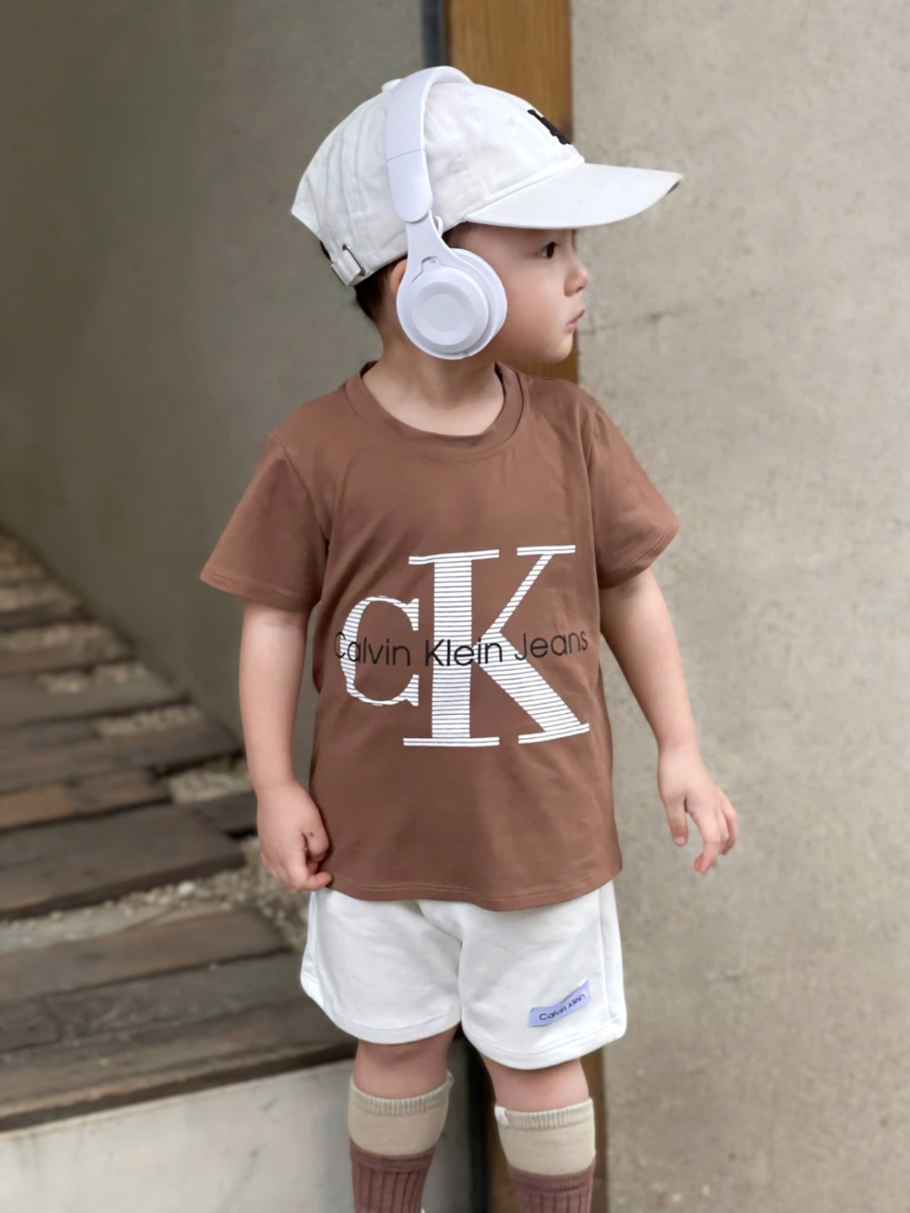 T669 - SET BÉ TRAI 2 ÁO NÂU XÁM CK QUẦN BE
