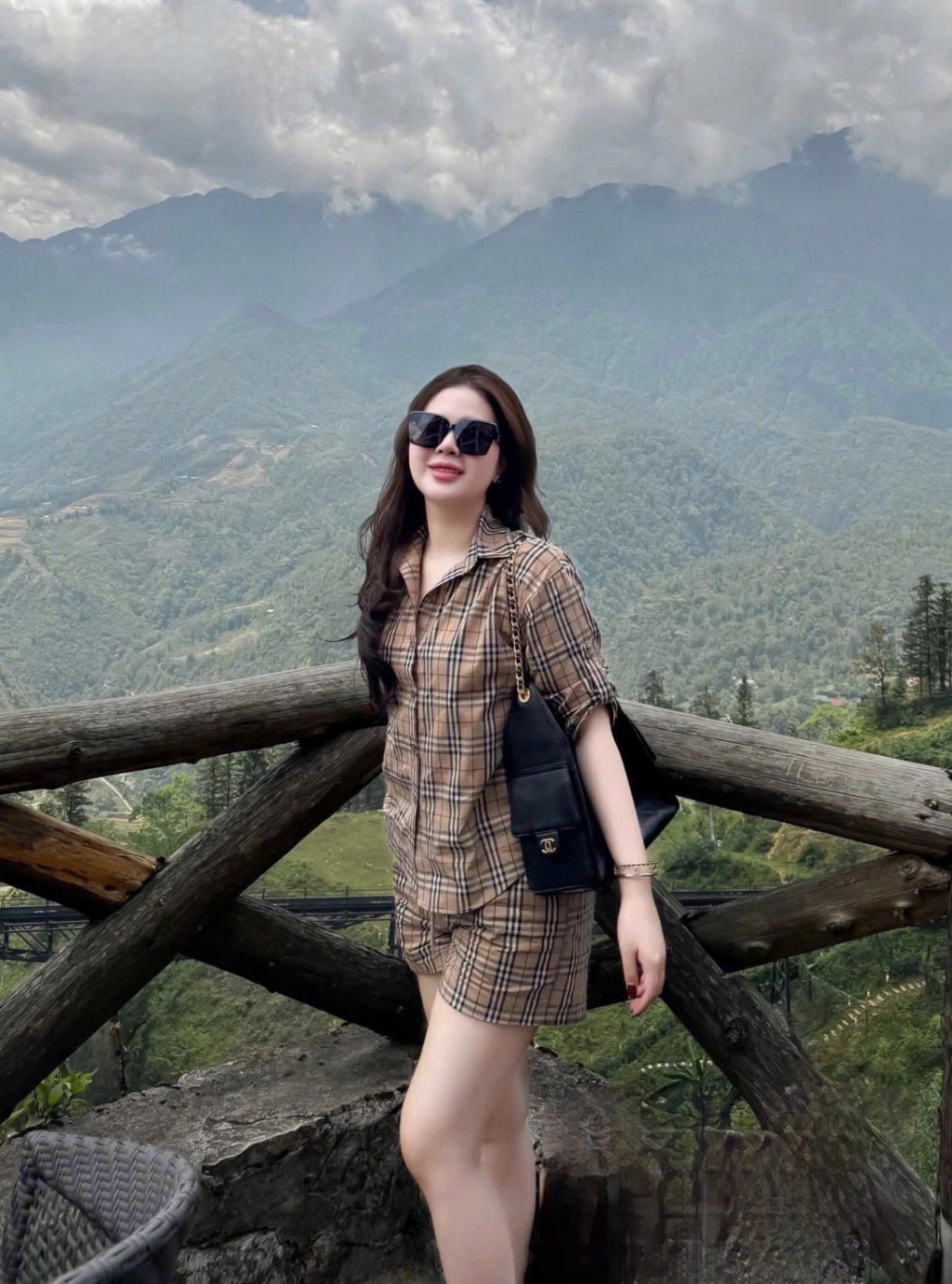 S001 - SET ĐÙI NỮ ÁO SƠ MI BBR TAY KHUY