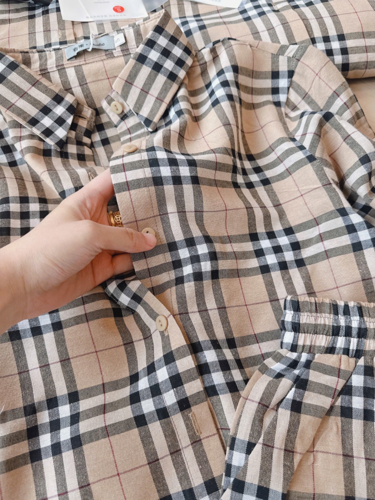 S001 - SET ĐÙI NỮ ÁO SƠ MI BBR TAY KHUY