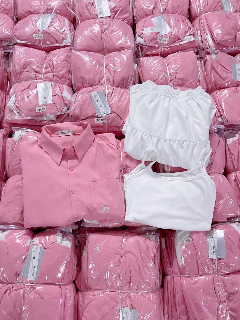 S006 - SET 3CT ÁO SƠ MI HỒNG CVAY TRẮNG KÈM ÁO 2S