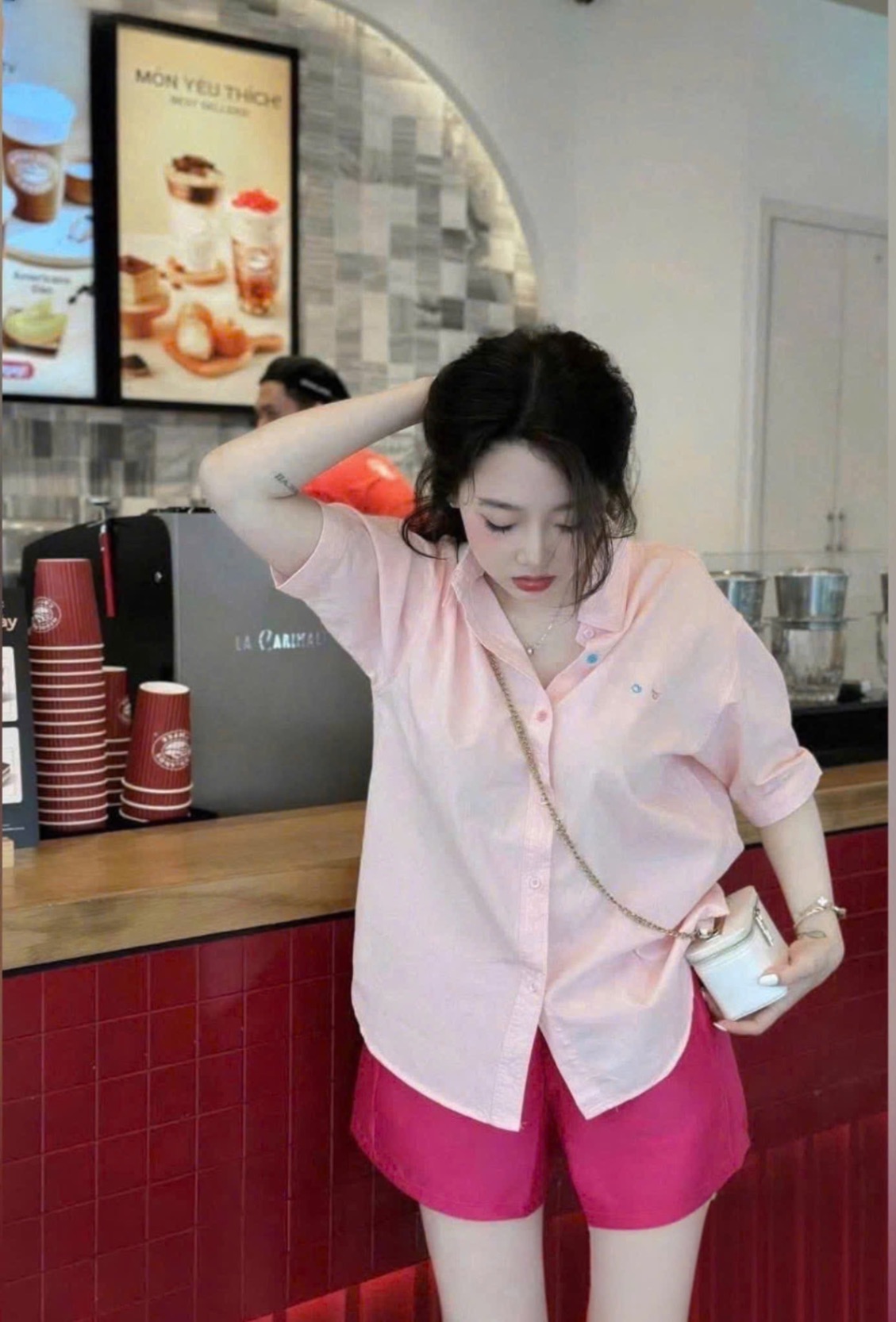 S023 - SET ÁO SƠ MI HỒNG THÊU QUẦN TACTA