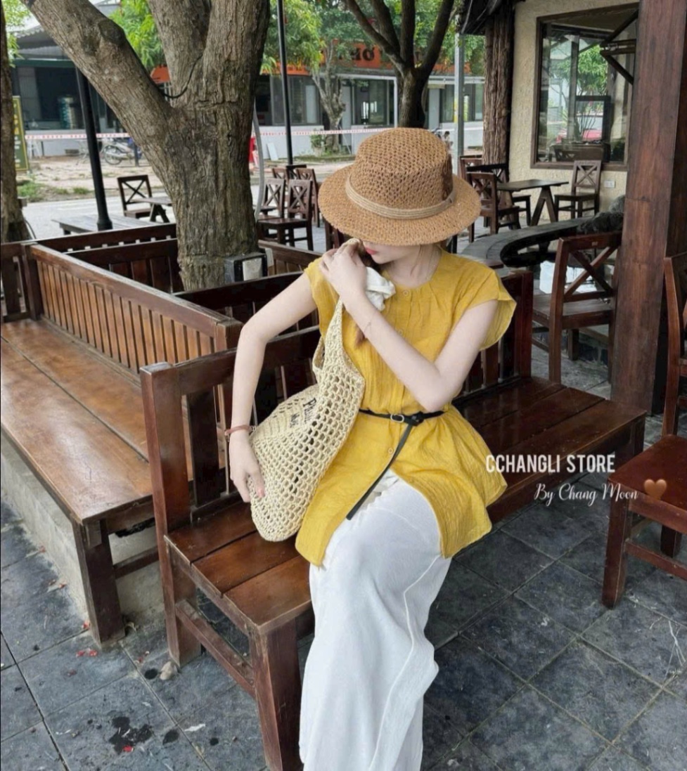 S015 - SET NỮ ÁO VÀNG TAY HẾN QUẦN SUÔNG TRẮNG KÈM ĐAI