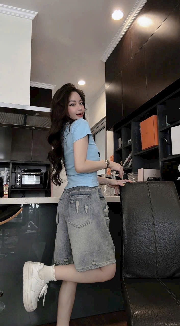 S027 - SET NỮ ÁO XANH CỘC KEEP YOUR QUẦN BÒ NGỐ