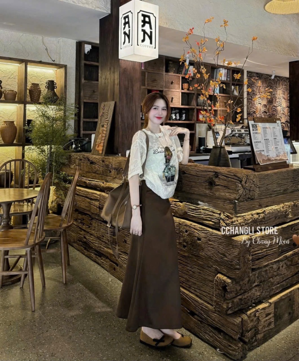ANU227 - ÁO VOAN TƠ THÊU HOA CÔ GÁI Paris