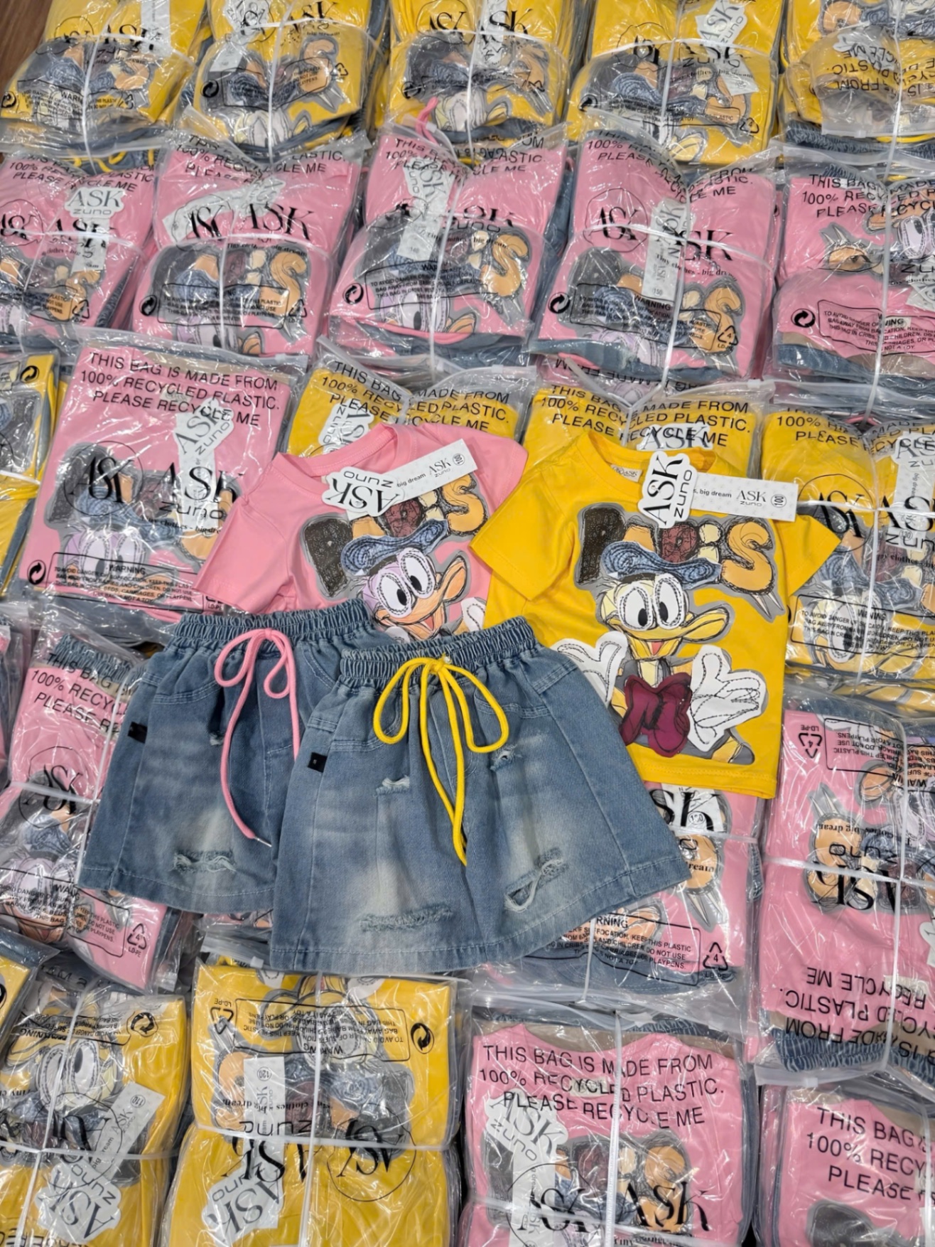 G619 - BỘ BÉ GÁI ÁO CỘC VỊT PARIS QUẦN BÒ