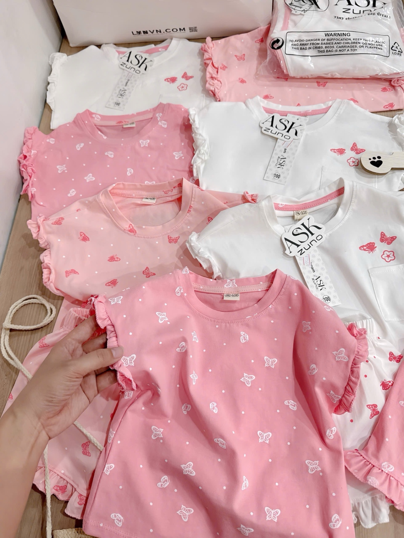 G621 - SET 3 BỘ ĐÙI BÉ GÁI SÁT NÁCH VIỀN BÈO BƯỚM