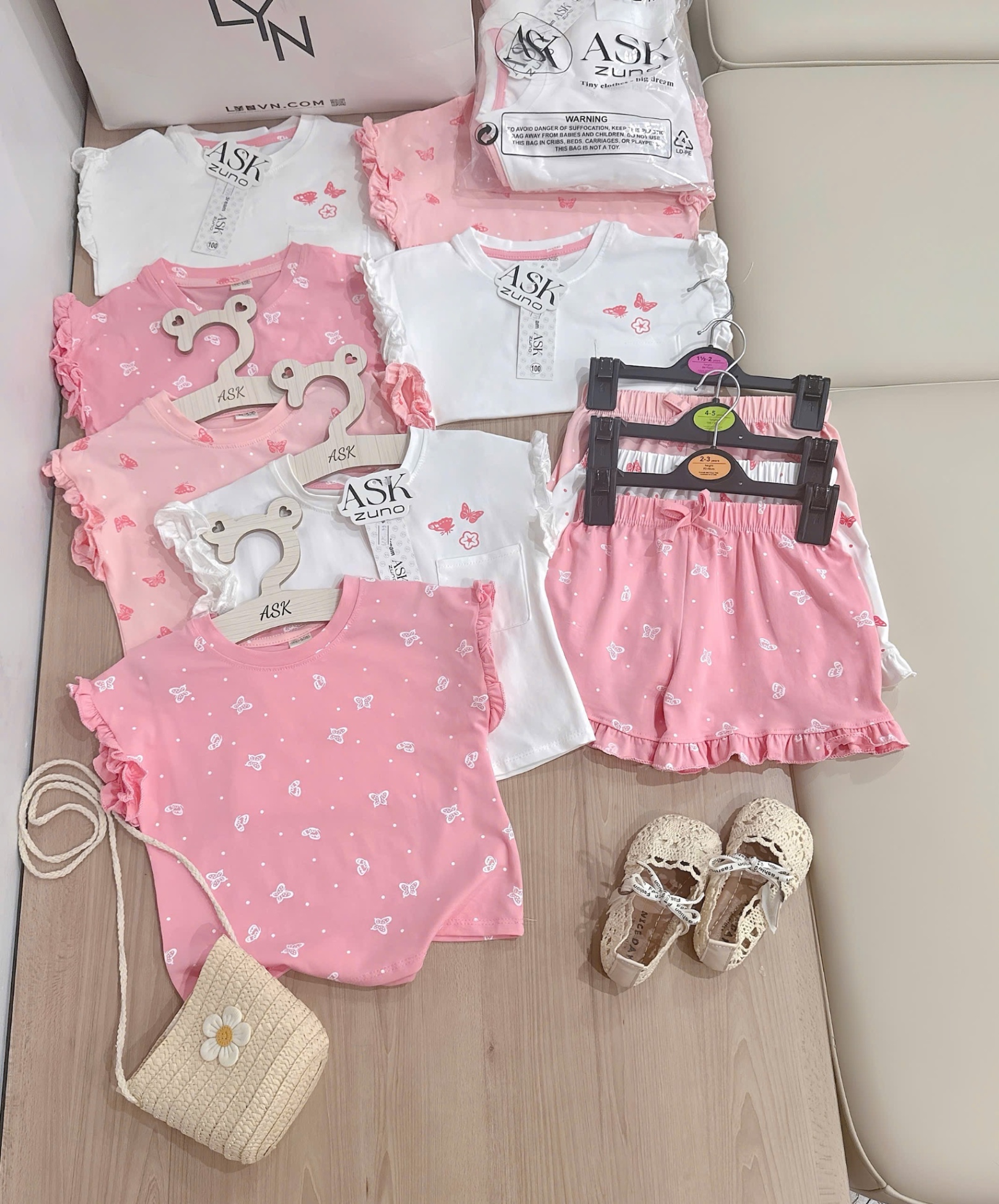 G621 - SET 3 BỘ ĐÙI BÉ GÁI SÁT NÁCH VIỀN BÈO BƯỚM