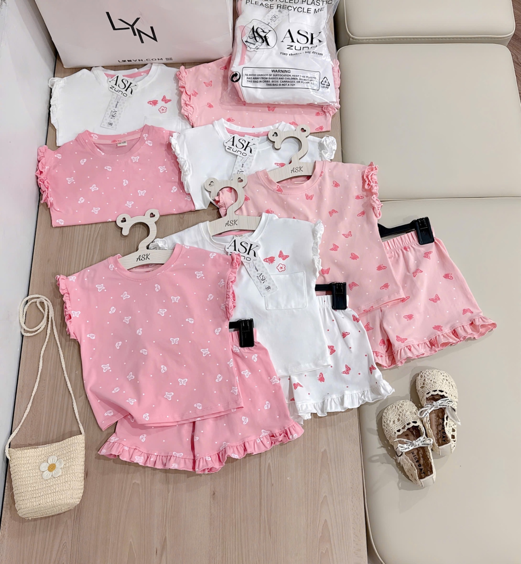 G621 - SET 3 BỘ ĐÙI BÉ GÁI SÁT NÁCH VIỀN BÈO BƯỚM
