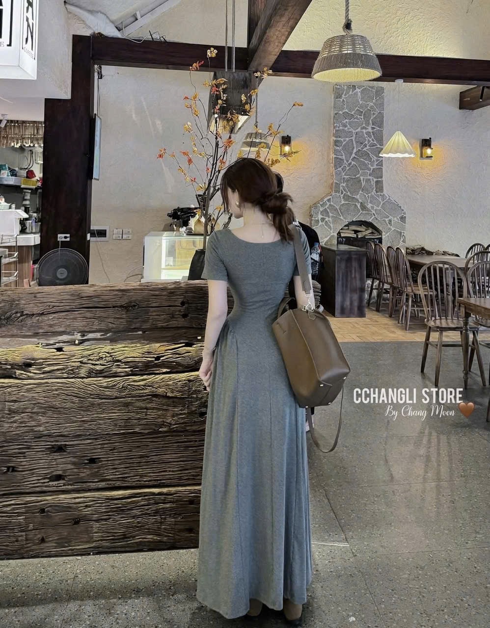 V475 - VÁY ZIP XOÈ CỔ U DÁNG DÀI