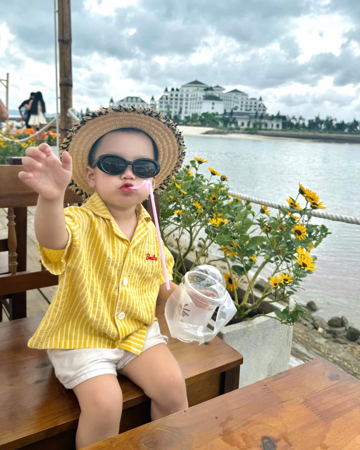 (Hàng chờ) G623 - SET BÉ TRAI GÁI VÀNG SỌC Bonito