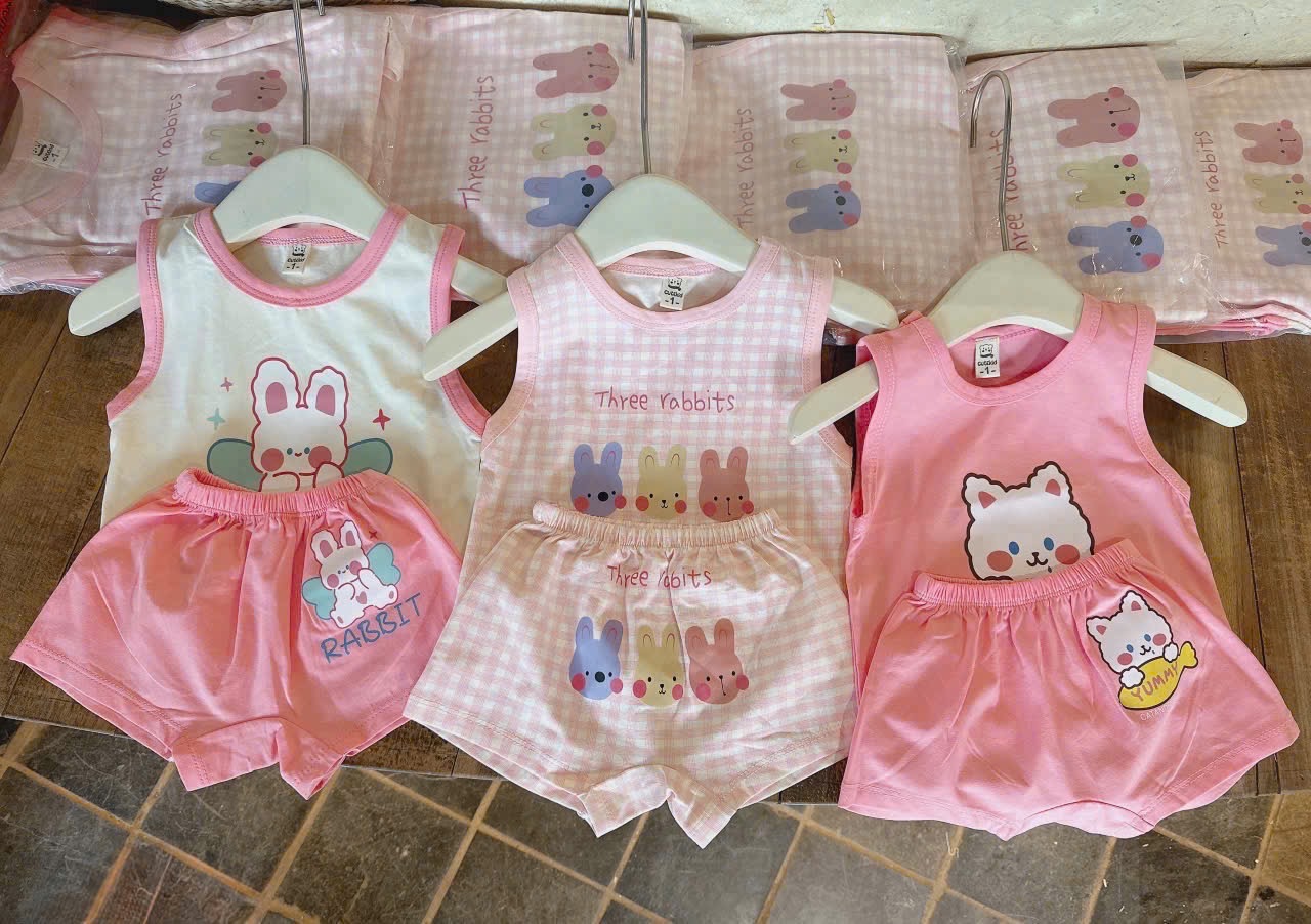 G633 - SET 3 BỘ ĐÙI BÉ GÁI BA LỖ THỎ hồng be