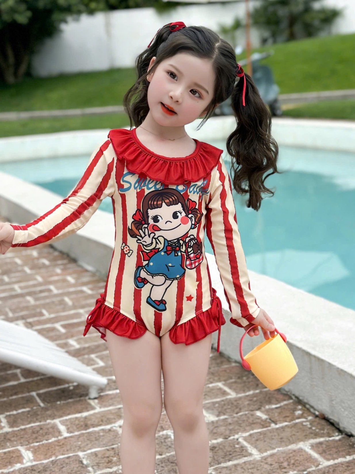 G637 - SET BƠI BÉ GÁI BE SỌC ĐỎ CÔ GÁI