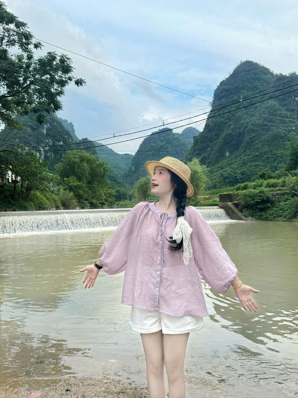 S067 - SET ÁO TÍM TAY BỒNG CÀI CÚC QUẦN SOOC TRẮNG