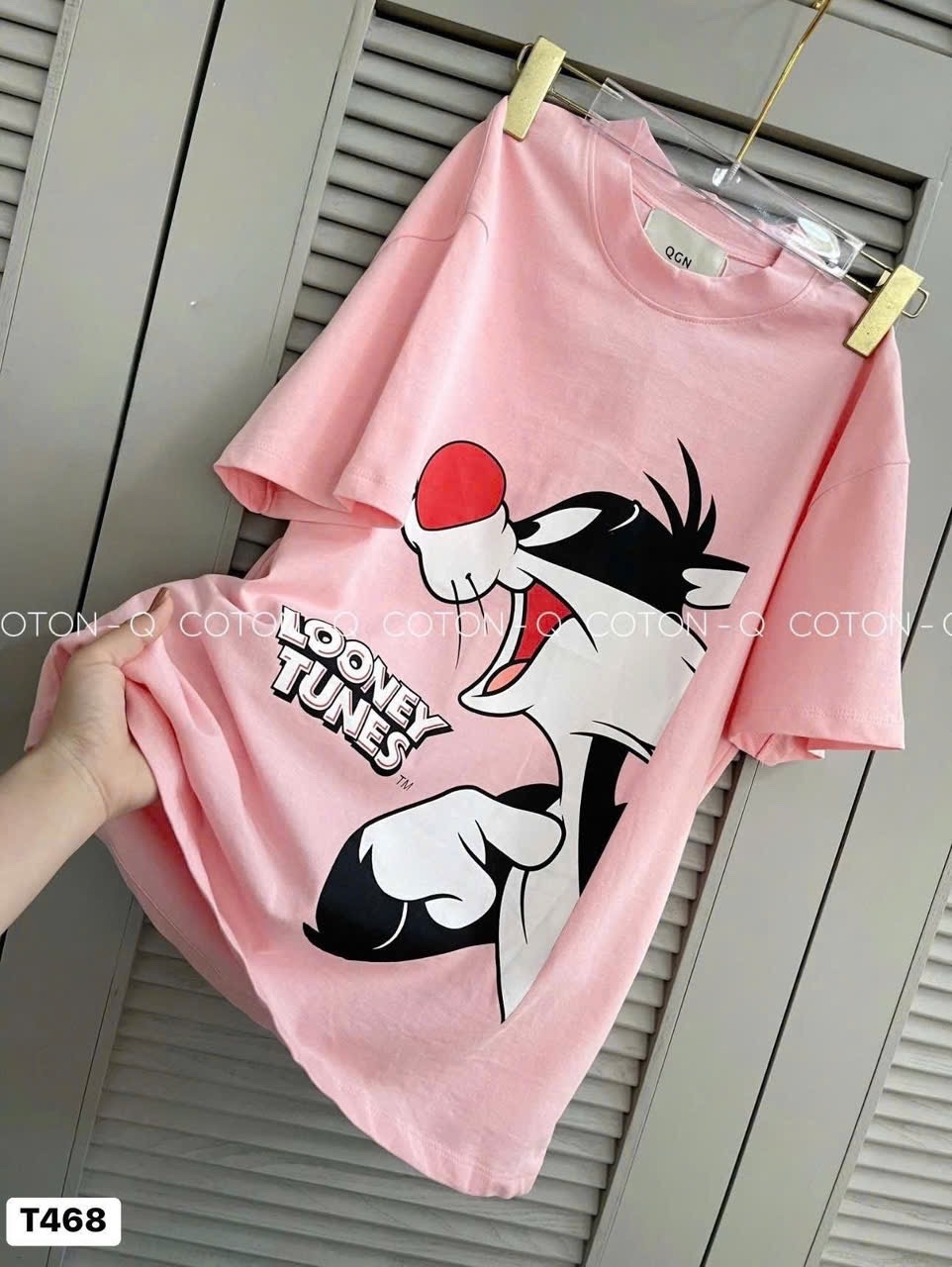 ANU241 - ÁO PHÔNG NỮ HỒNG THỎ LOONEY TUNES