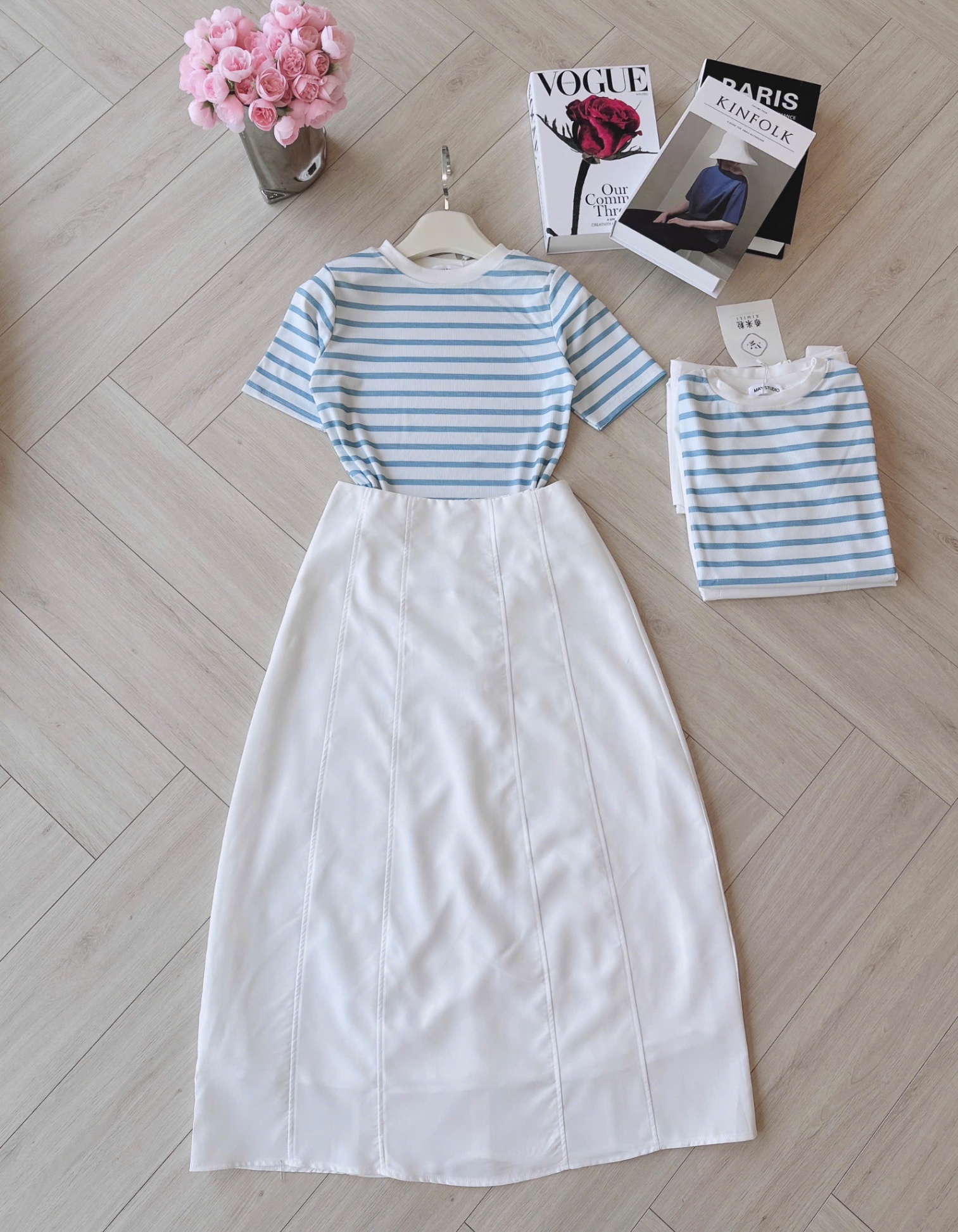 S066 - SET ÁO XANH KẺ NGANG CVAY TRẮNG DÀI