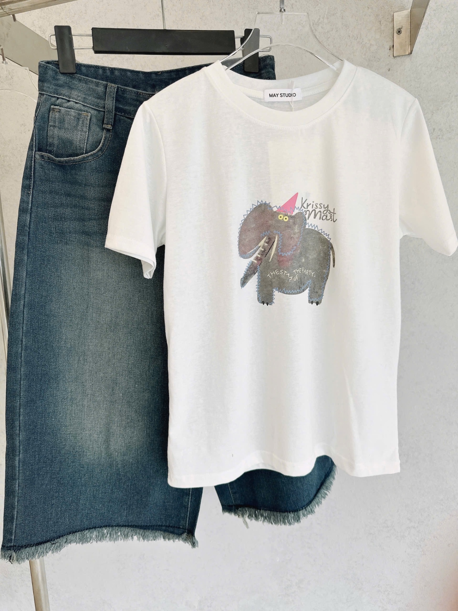 S065 - SET ÁO CỘC TRẮNG VOI Krissy QUẦN BÒ LỬNG