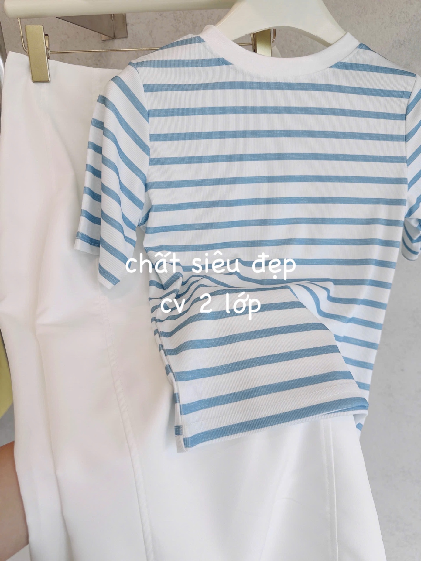 S066 - SET ÁO XANH KẺ NGANG CVAY TRẮNG DÀI
