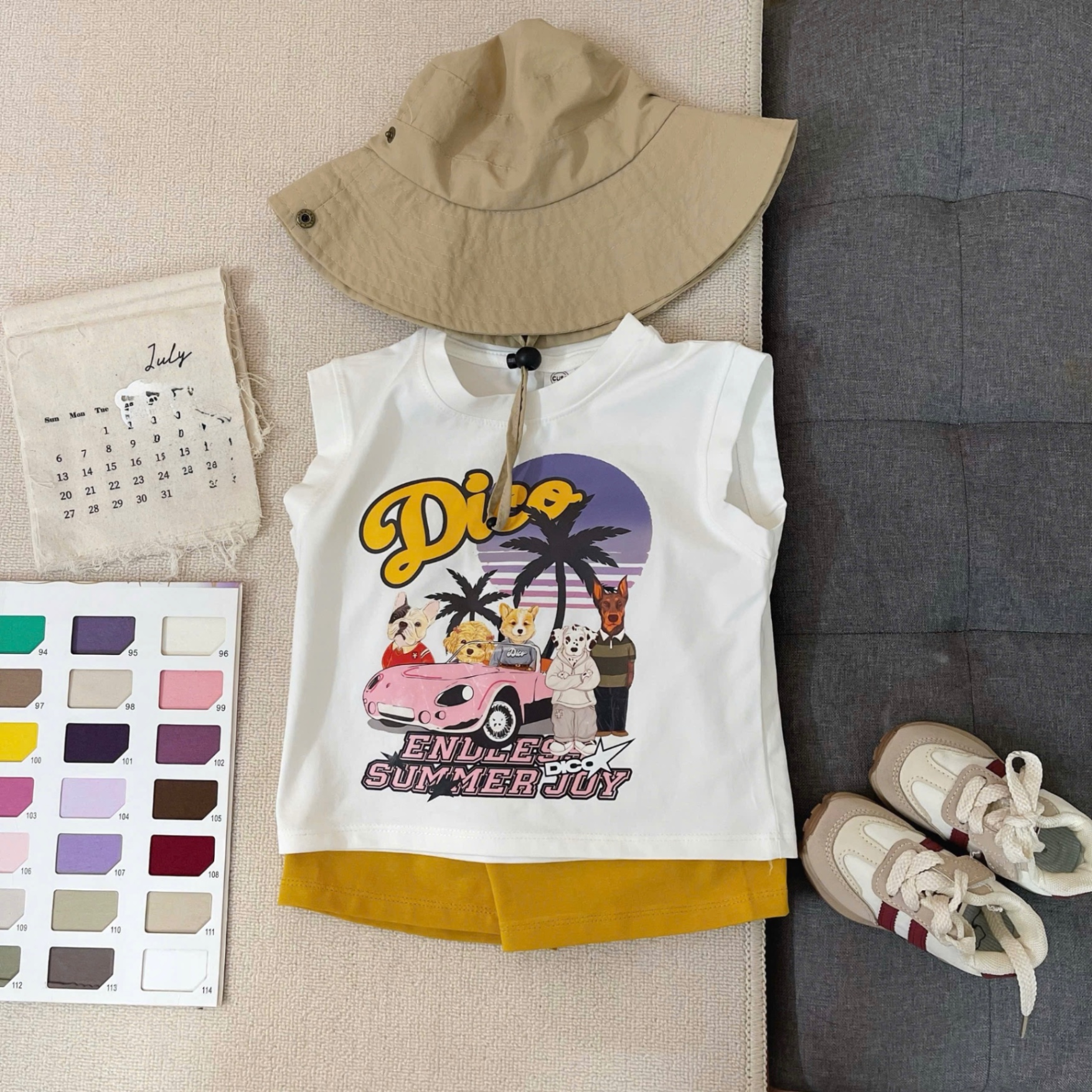 T737 - SET 2 BỘ ĐÙI BÉ TRAI BA LỖ TRẮNG CÂY DỪA SURFING