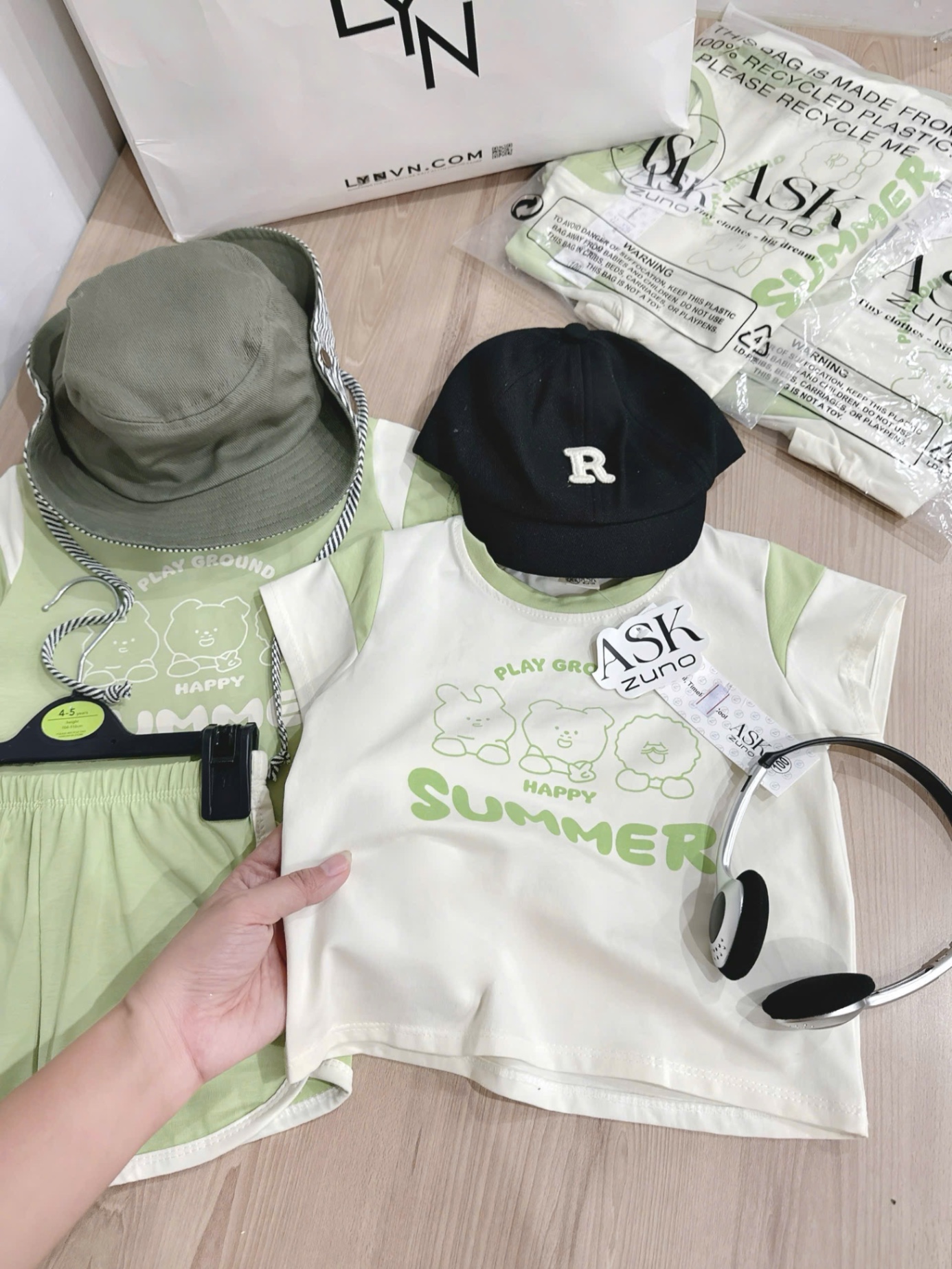 T744 - SET 2 BỘ ĐÙI BÉ TRAI SUMMER KEM PHỐI XANH BƠ