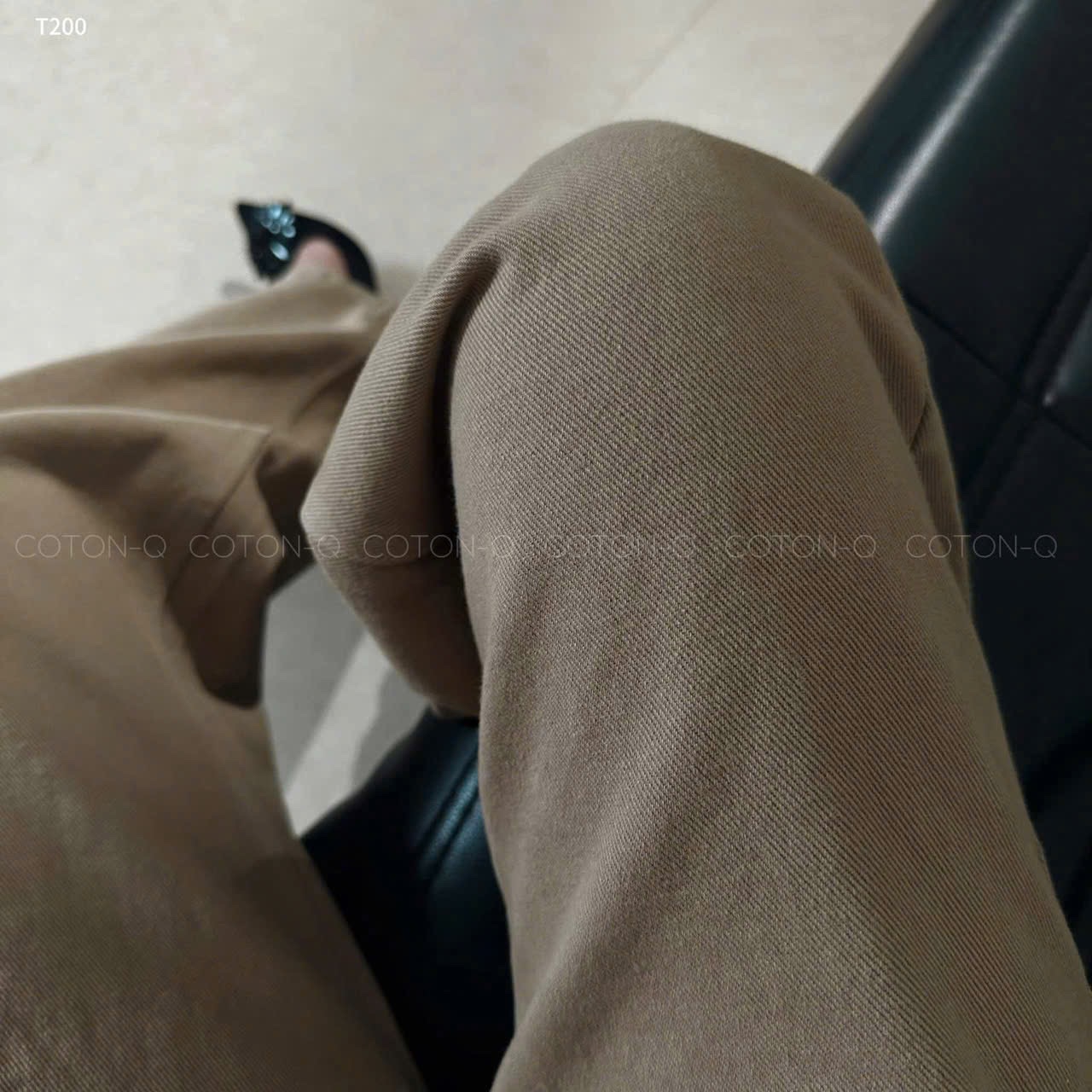 QNU607 - QUẦN JEANS SUÔNG NÂU CỐM