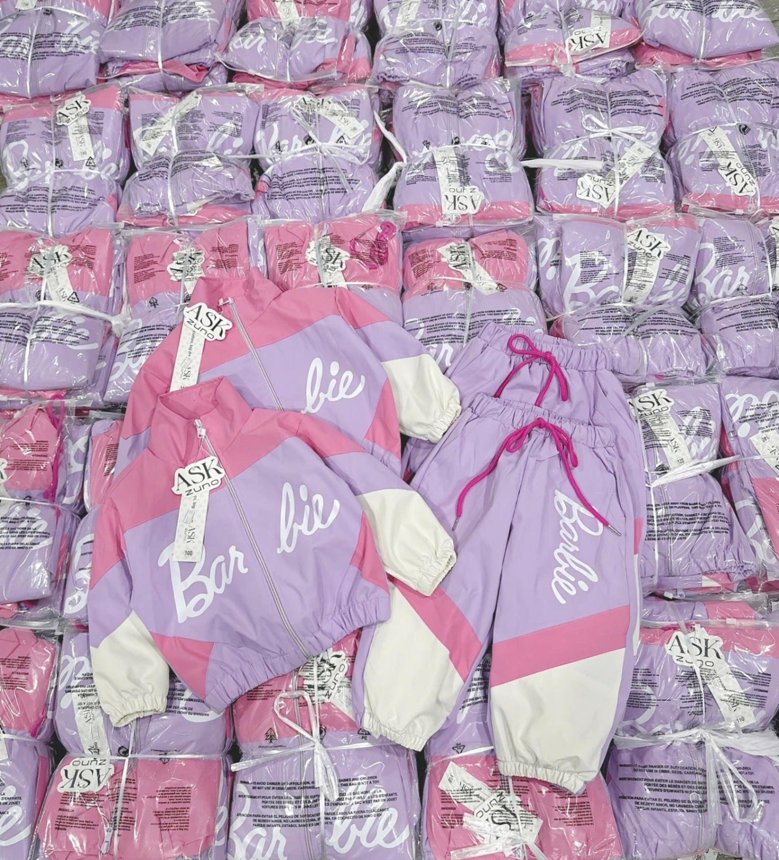 (Hàng chờ) G651 - BỘ GIÓ BÉ GÁI Barbie PHỐI HỒNG TÍM
