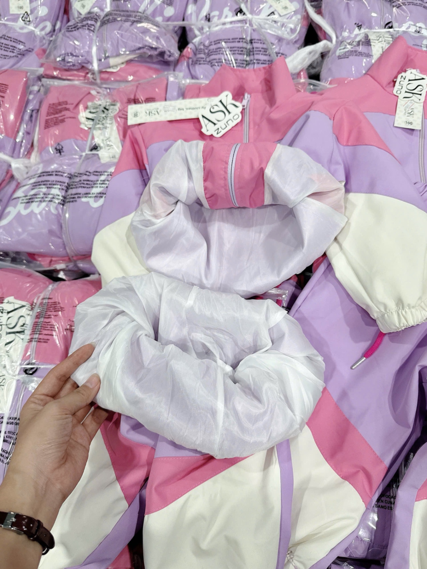 (Hàng chờ) G651 - BỘ GIÓ BÉ GÁI Barbie PHỐI HỒNG TÍM