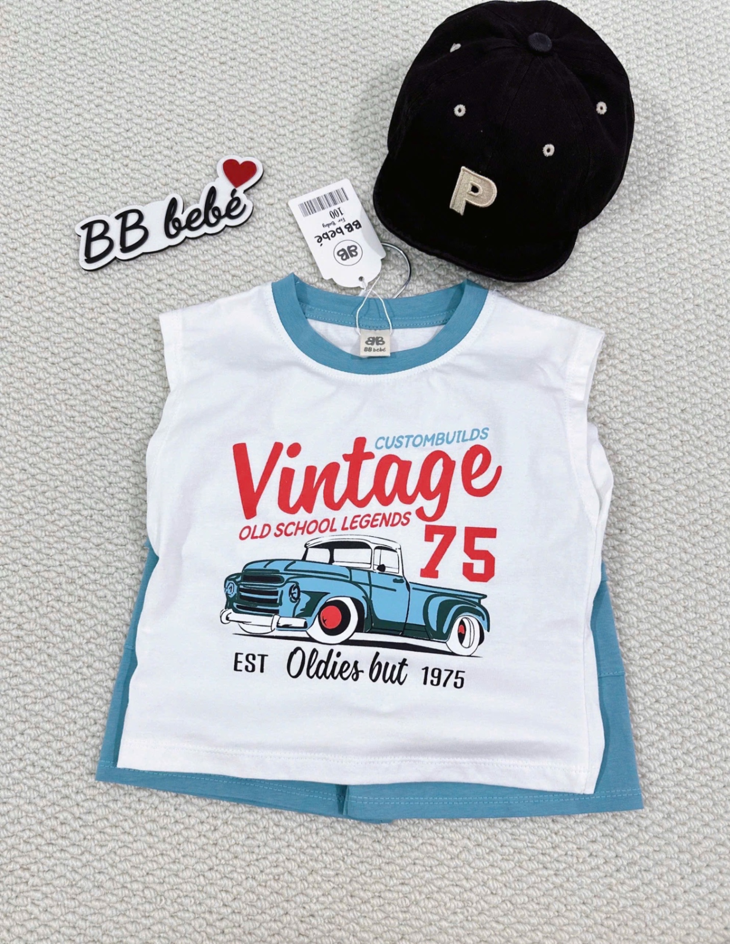 T765 - BỘ ĐÙI BÉ TRAI ÁO BA LỖ TRẮNG Vintage 75 QUẦN XANH