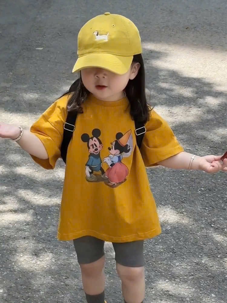 G692 - BỘ ĐÙI BÉ GÁI ÁO VÀNG MICKEY QUẦN XÁM