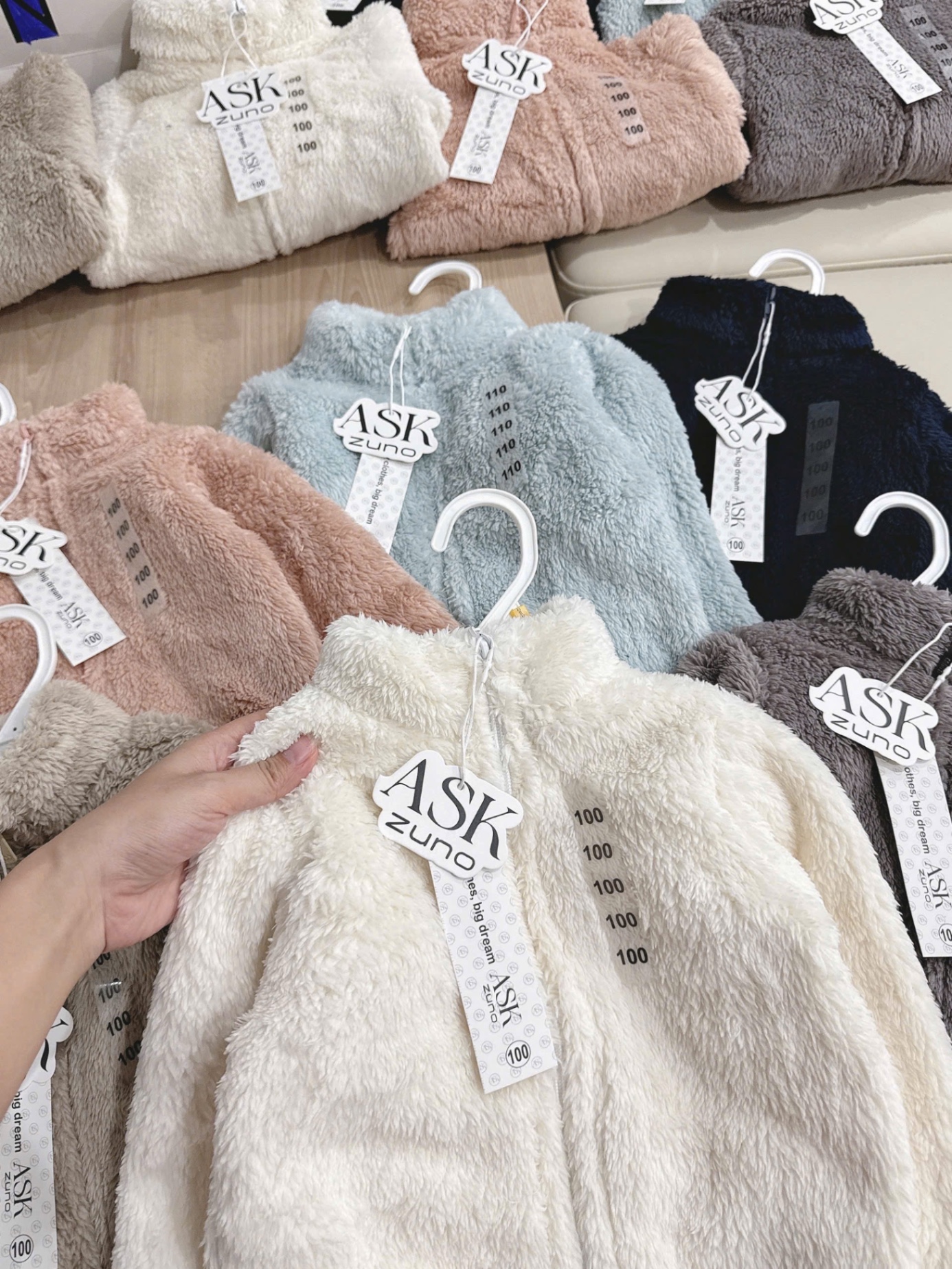 AB755 - ÁO KHOÁC LÔNG MỀM BÉ 6M