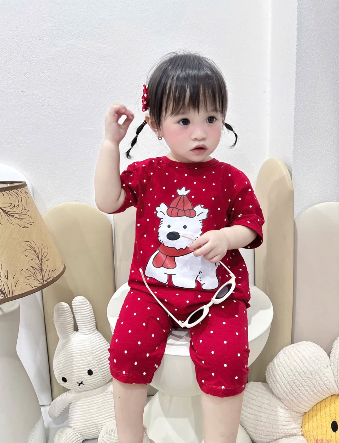 G695 - SET 2 BỘ BÉ GÁI CHẤM BI CHÓ QUẦN NGỐ đỏ be